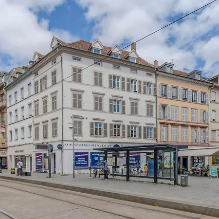 Travel Homes - Citystar - Espace Et Confort En Plein Centre, Sur-equipe *