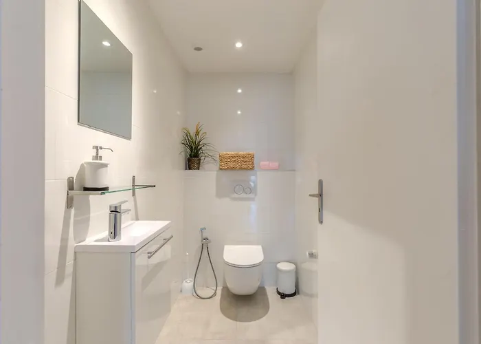 Travel Homes - Citystar - Espace Et Confort En Plein Centre, Sur-equipe Lägenhet *